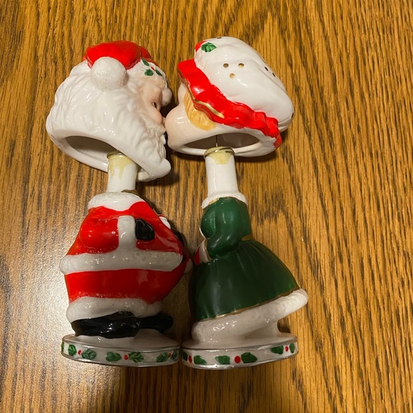 Mr&Mrs.Claus Bobble Heads - Picture 5 of 14
